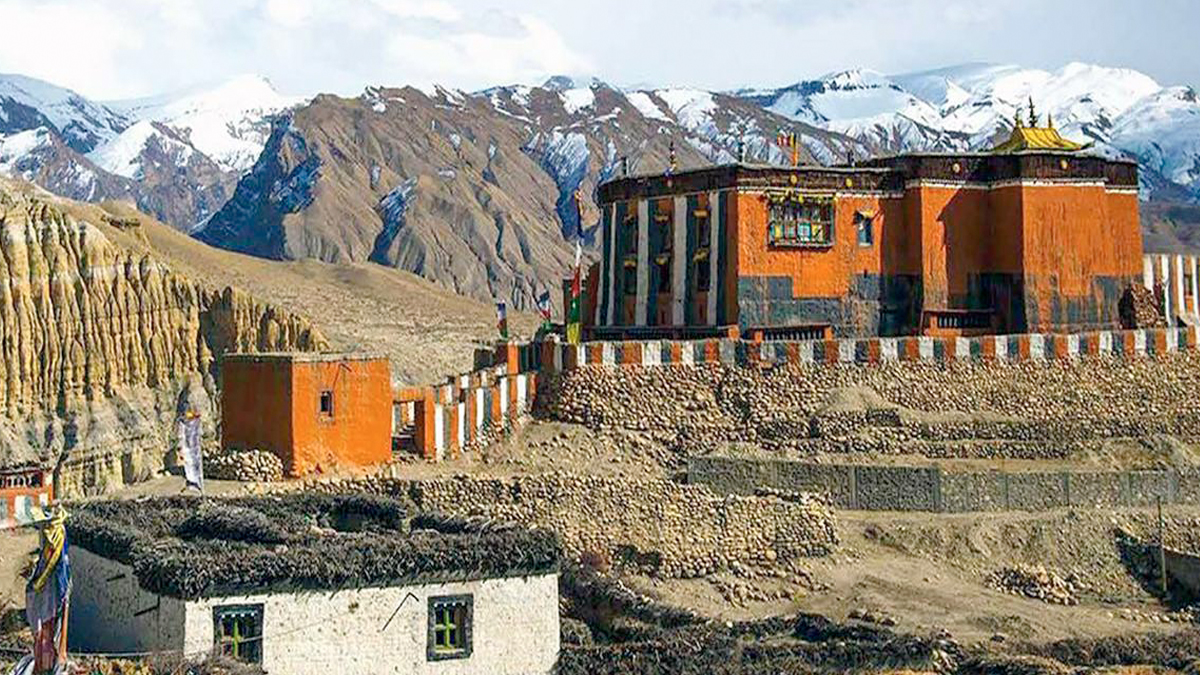 Upper Mustang Trek